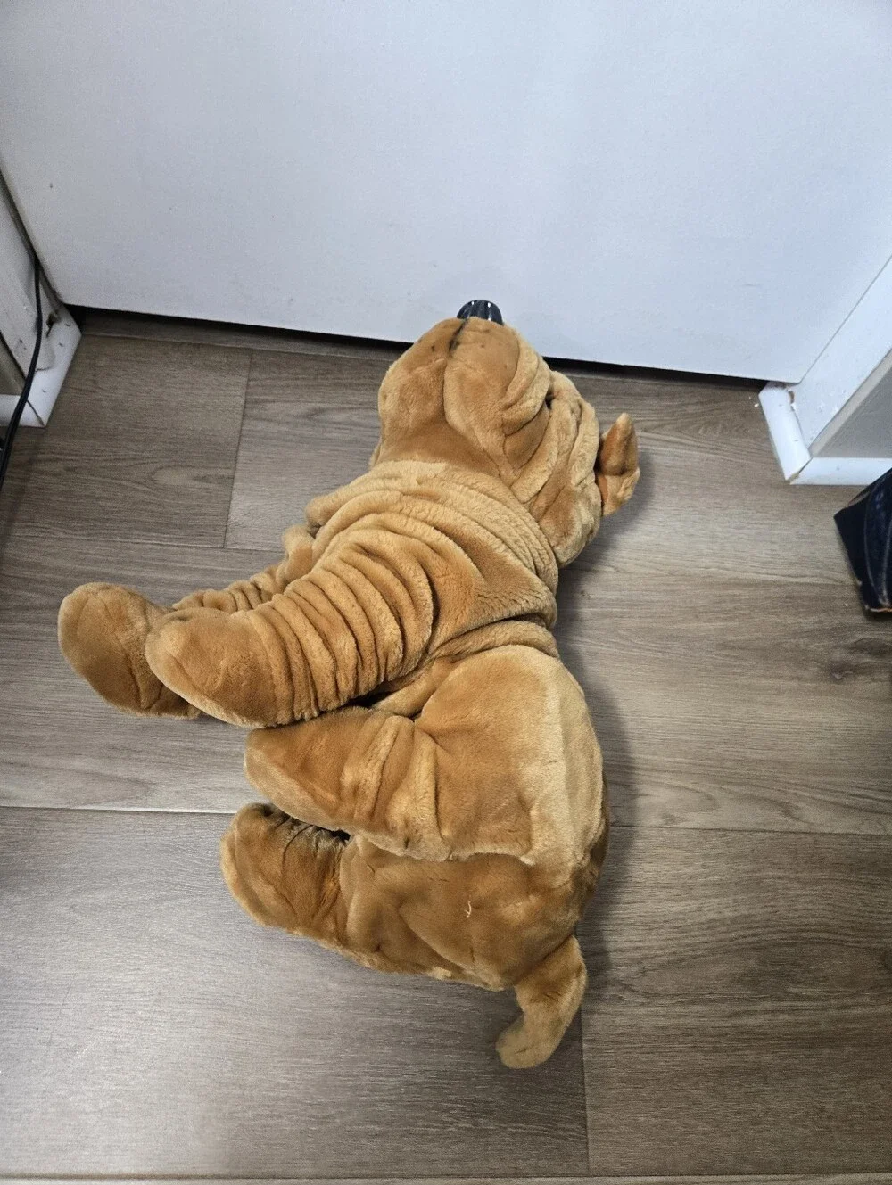 FAO Schwarz Brown Shar Pei Big Puppy Dog Huge Life Like 20